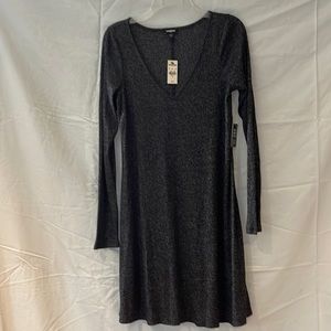 Size M womens long sleeve dress. New with tags